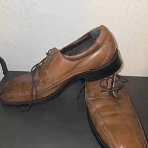 Dockers Tan Leather Oxfords